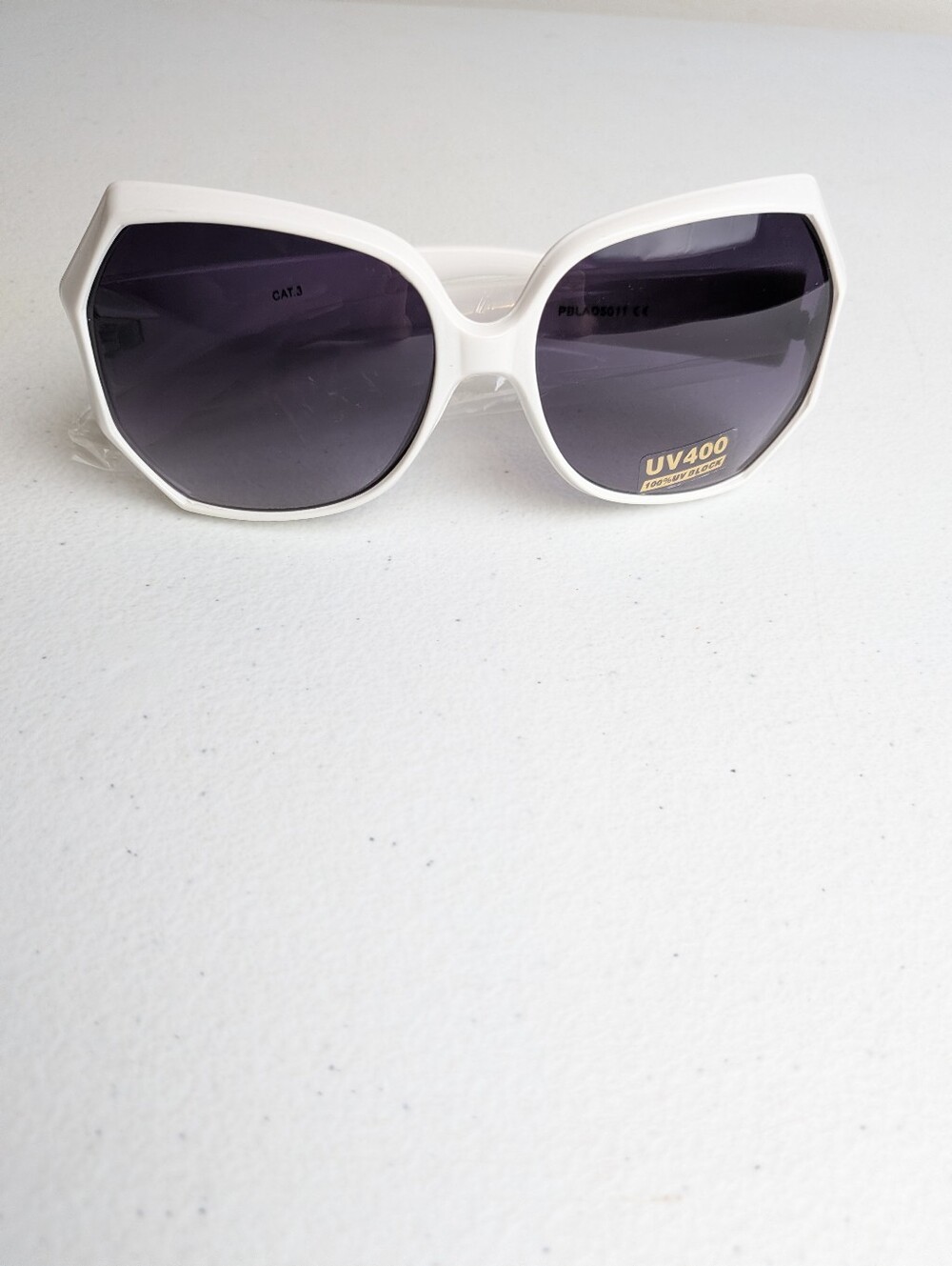 Women's Oversized White Cat Eye Butterfly Sunglasses UV 400